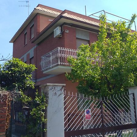 Vacanze Dai Re Hotel Rome Exterior photo