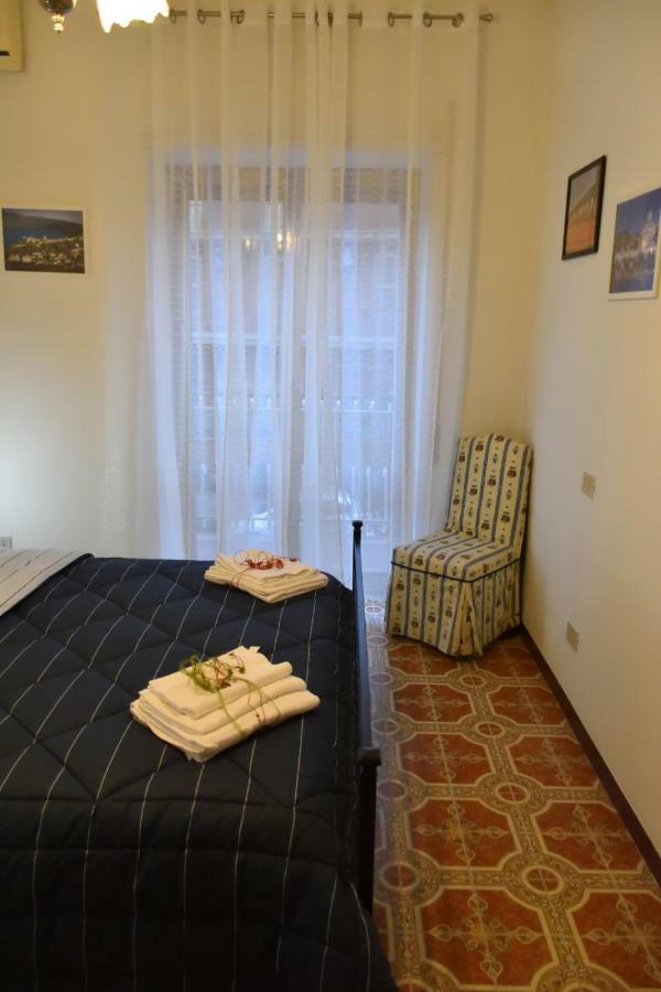Vacanze Dai Re Hotel Rome Exterior photo